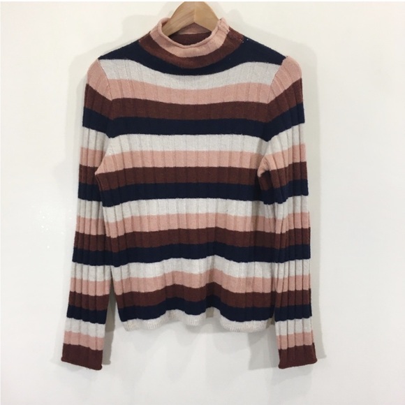 Madewell sweater - Worn Once - Picture 4 of 4